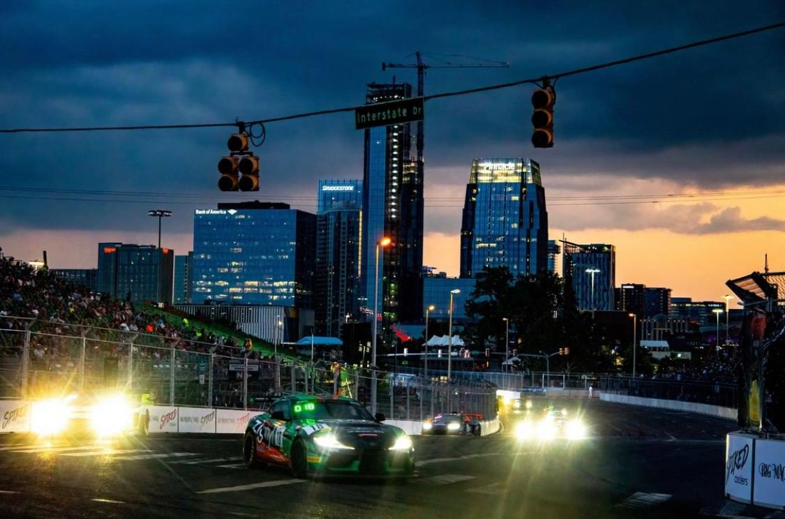 The Nashville street circuit looked particularly dramatic from this spot!