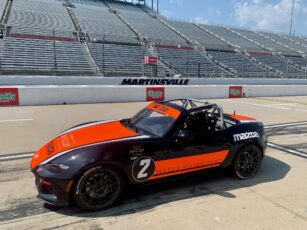 35_MX5atMartinsville