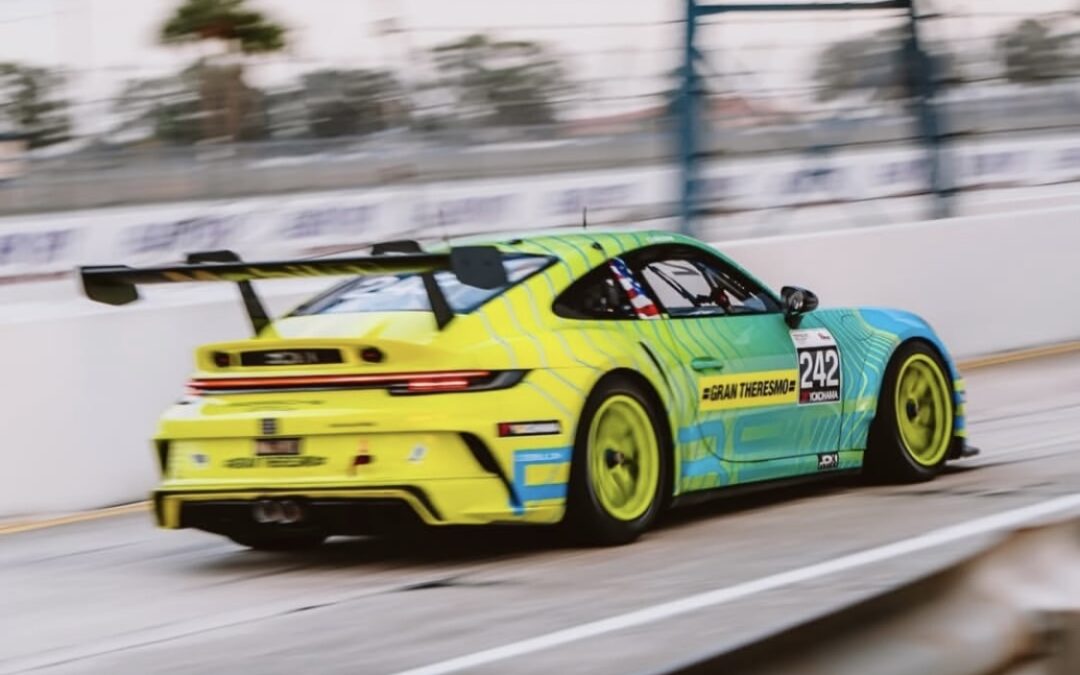 Getting Ready to Race: Pre Grid at Sebring